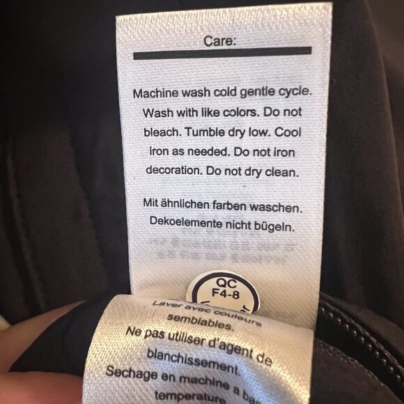 NEW SMARTWOOL women's 8" short in black Size XS - Picture 10 of 14